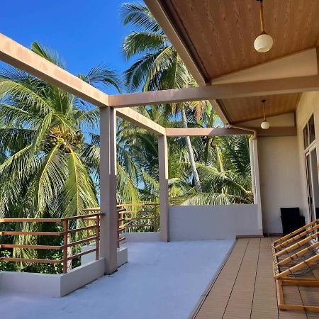 Finolhu Beach Guest House Фелидху Экстерьер фото